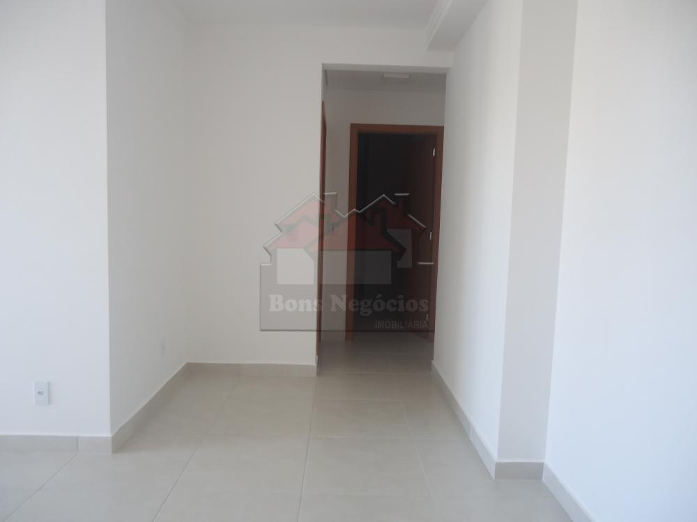 Alugar Apartamento / Padrão em Ribeirão Preto R$ 2.100,00 - Foto 3