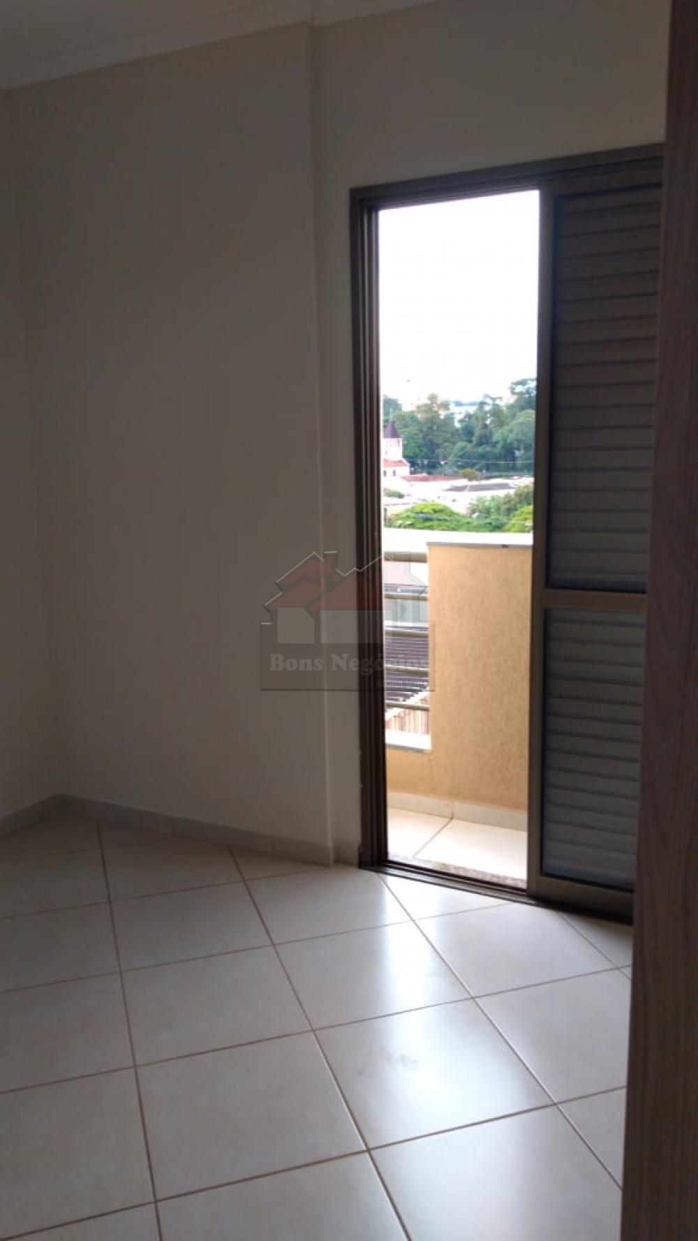 Alugar Apartamento / Padrão em Ribeirão Preto R$ 1.100,00 - Foto 13