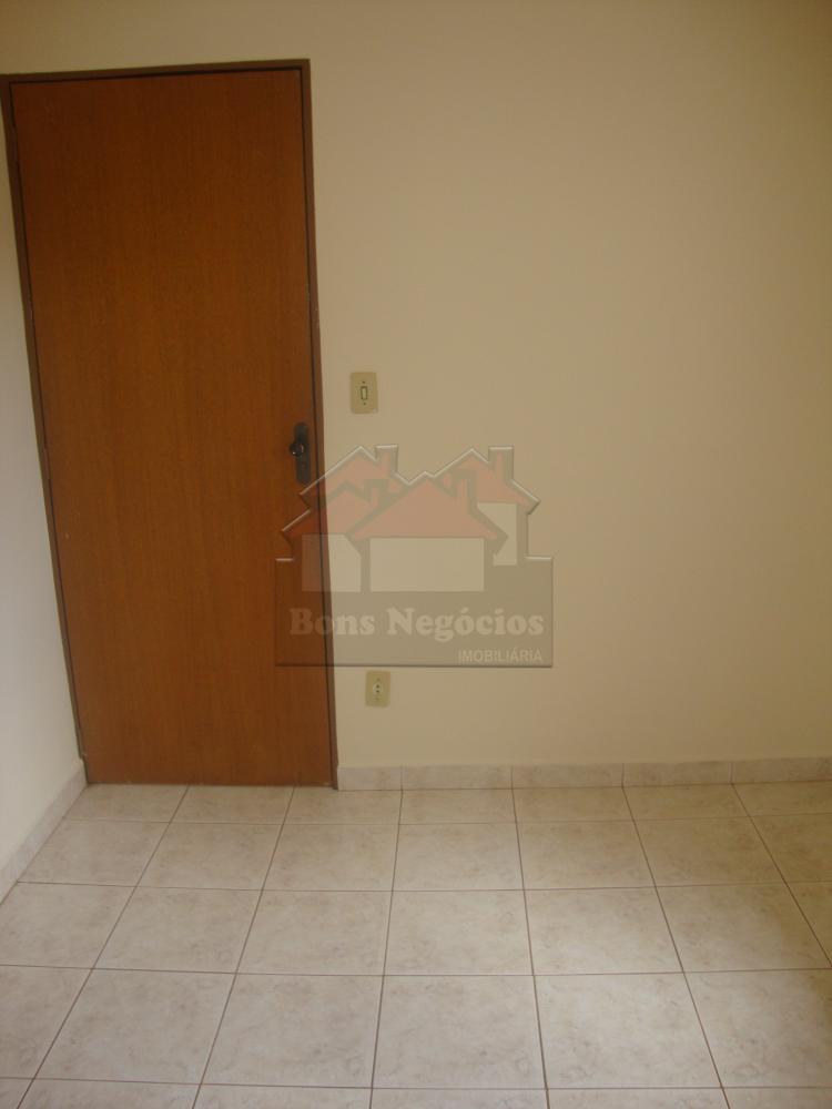Alugar Apartamento / Padrão sem Condomínio em Bonfim Paulista R$ 1.100,00 - Foto 11