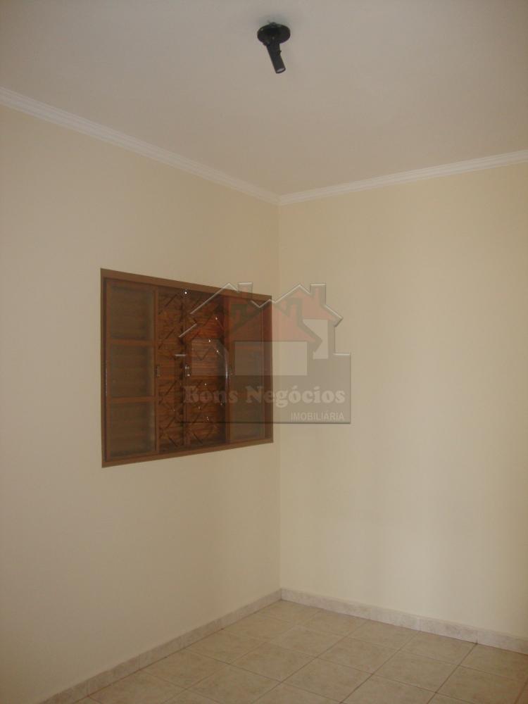 Alugar Apartamento / Padrão sem Condomínio em Bonfim Paulista R$ 1.100,00 - Foto 13