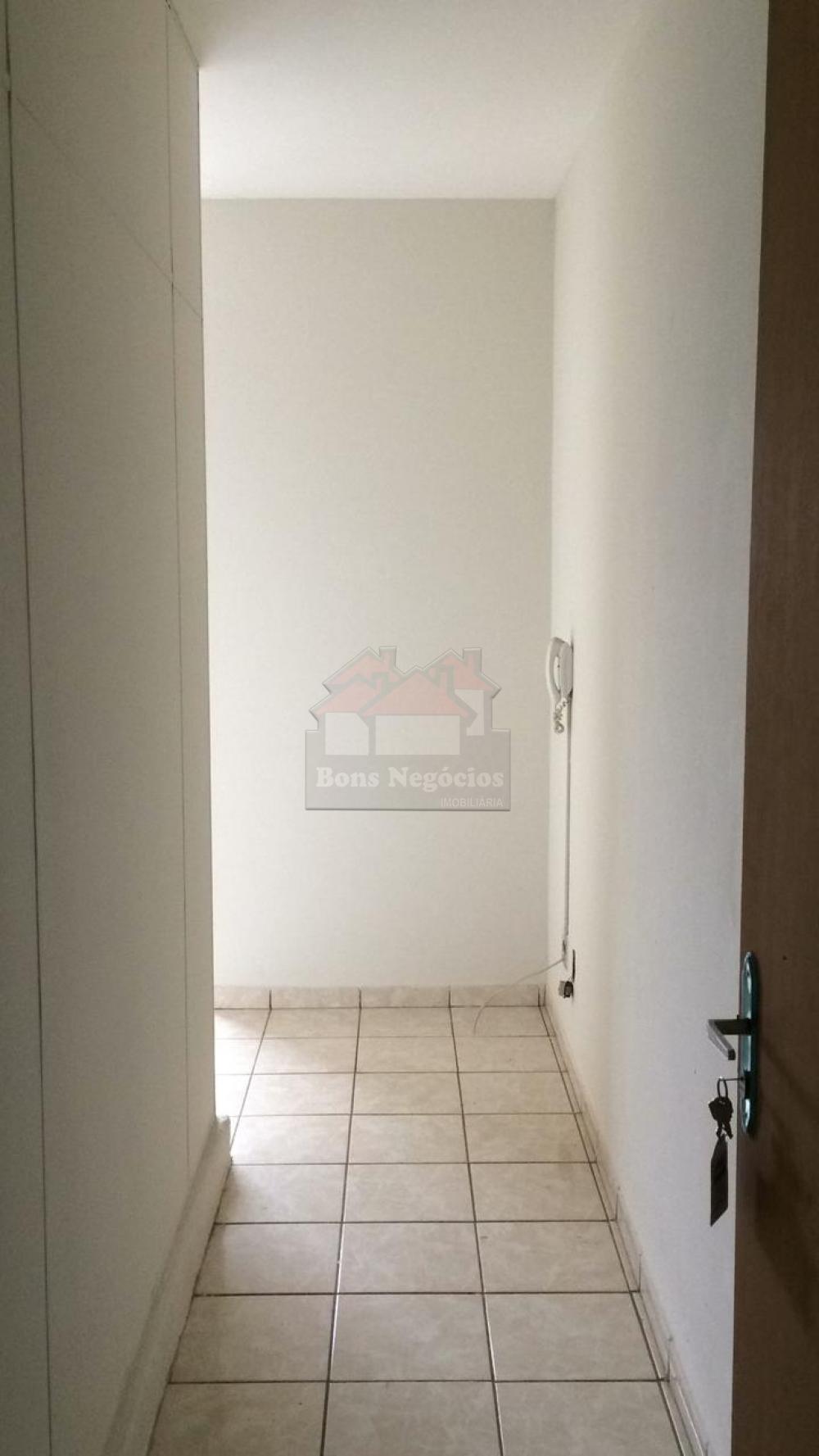 Alugar Apartamento / Kitchnet em Ribeirão Preto R$ 350,00 - Foto 1