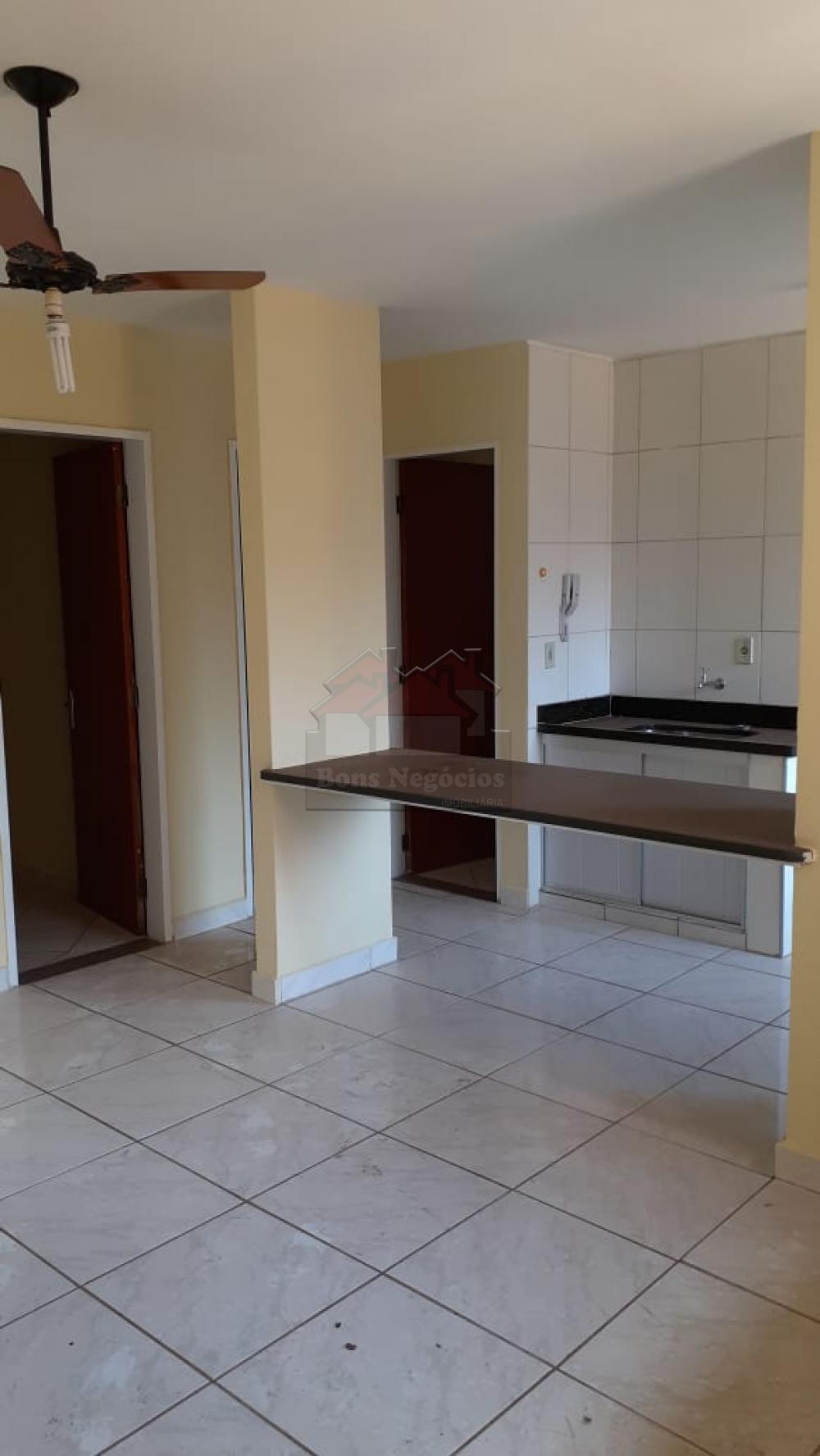 Alugar Apartamento / Padrão em Ribeirão Preto R$ 520,00 - Foto 6