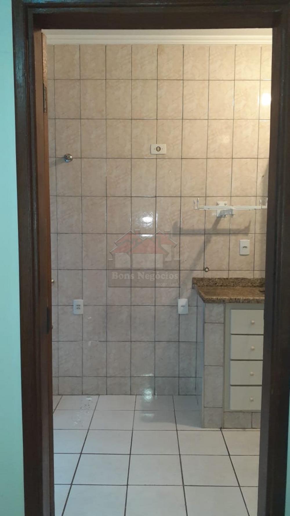 Alugar Apartamento / Padrão sem Condomínio em Ribeirão Preto R$ 700,00 - Foto 10