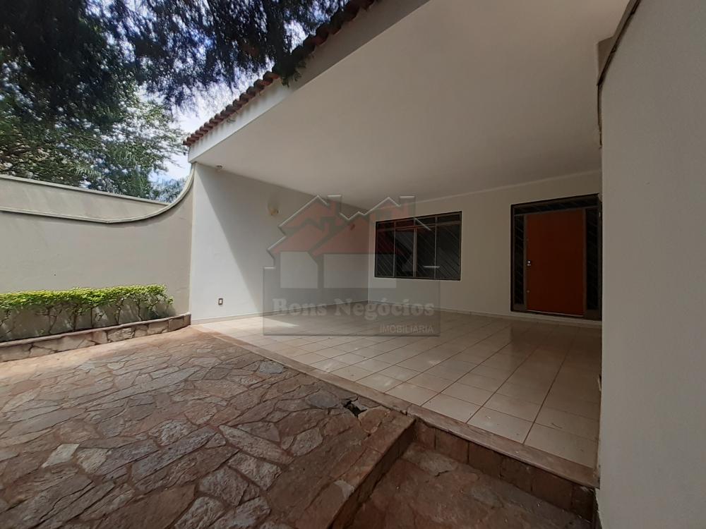 Alugar Casa / Sobrado em Ribeirão Preto R$ 4.000,00 - Foto 2