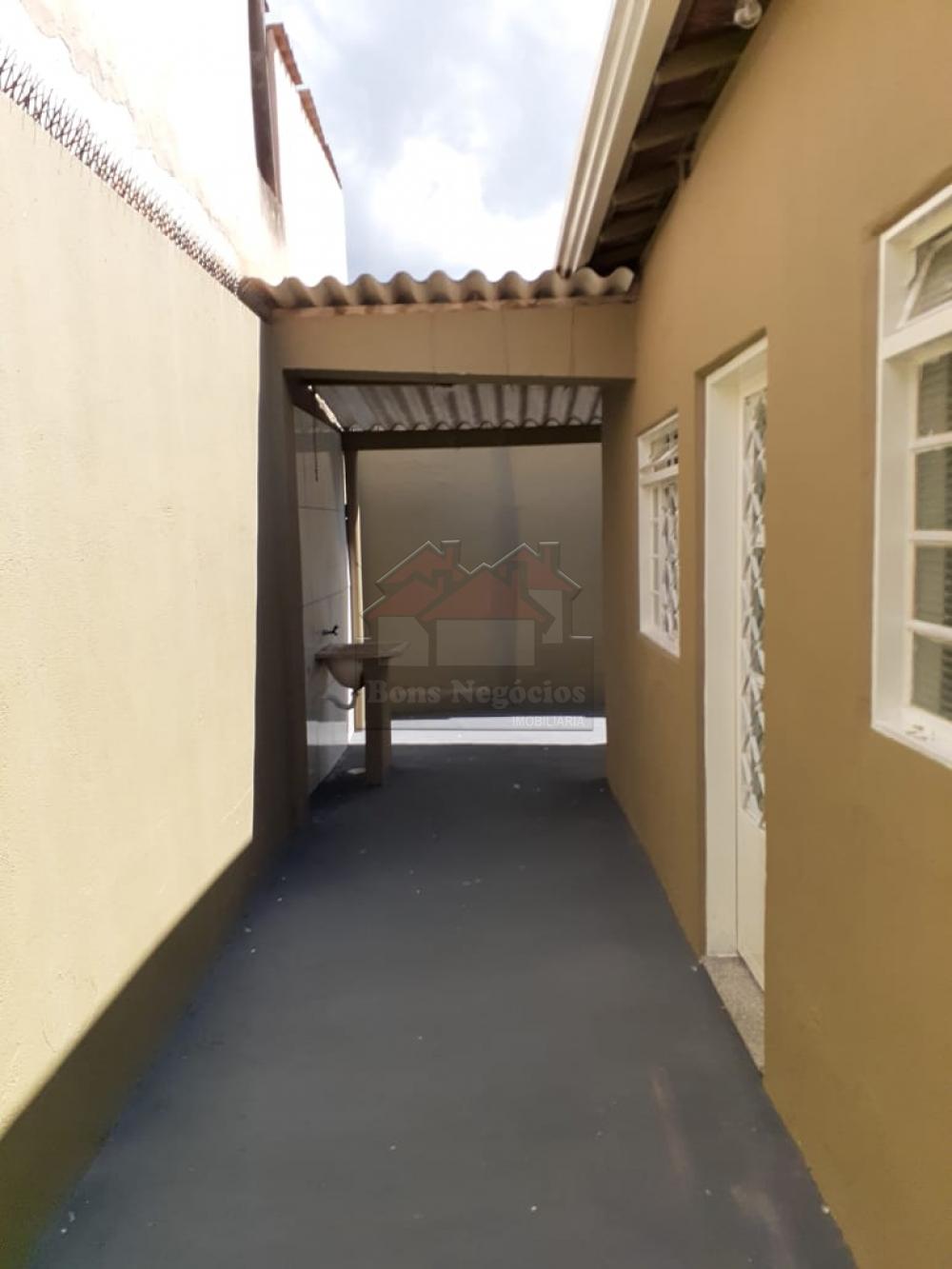 Alugar Casa / Padrão em Ribeirão Preto R$ 850,00 - Foto 5