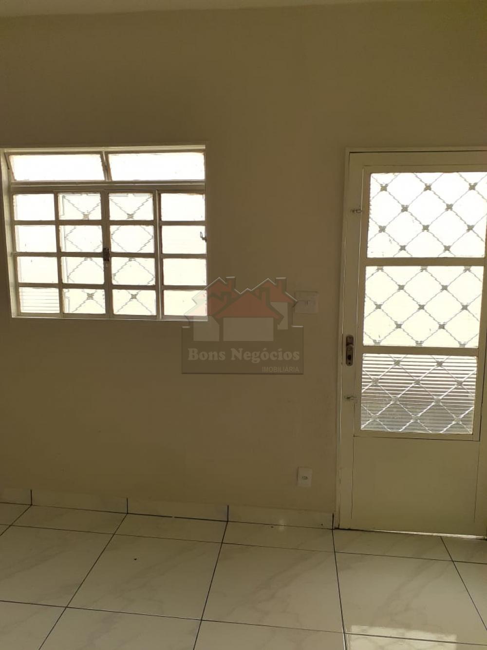 Alugar Casa / Padrão em Ribeirão Preto R$ 850,00 - Foto 12