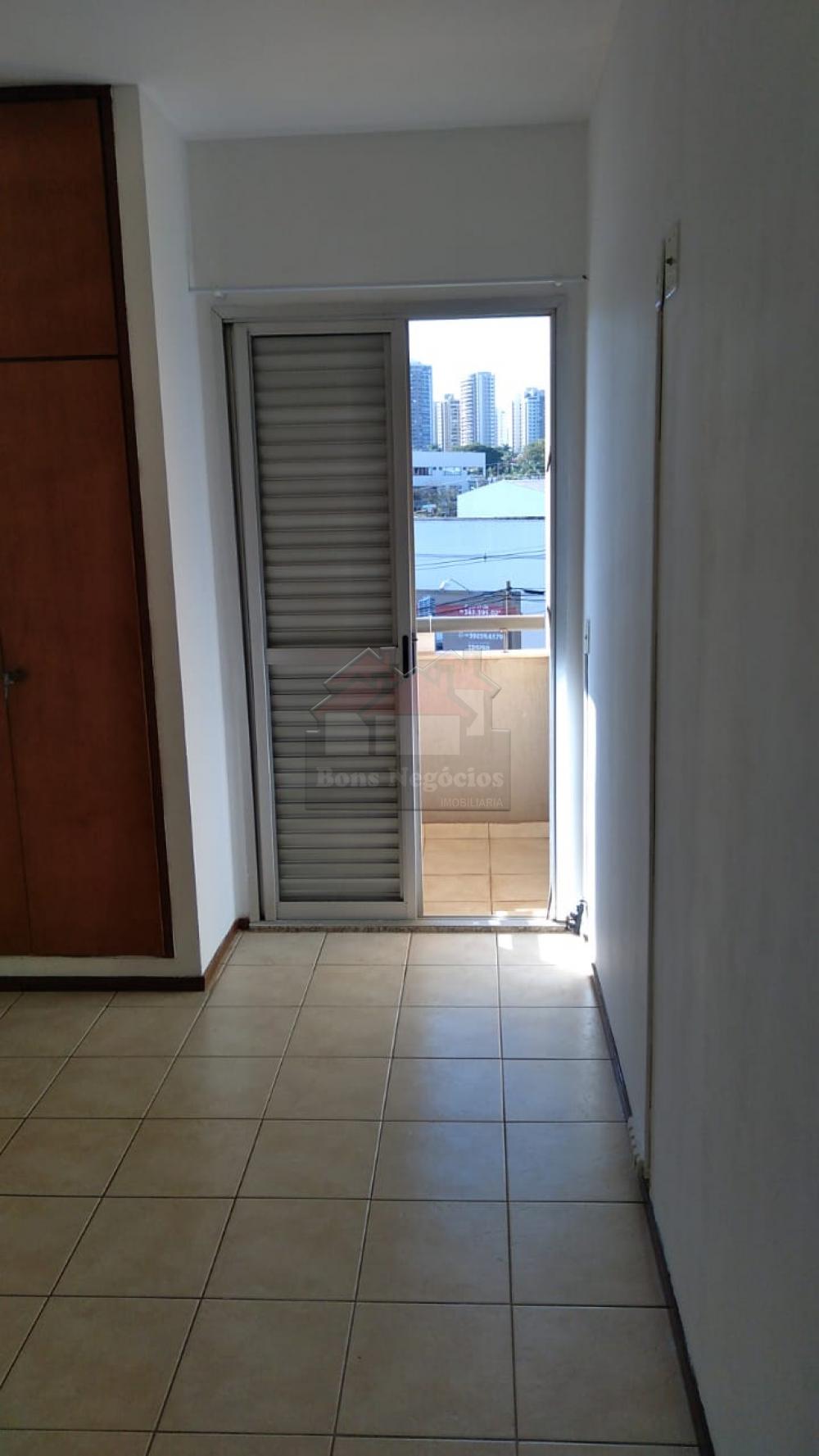 Alugar Apartamento / Padrão em Ribeirão Preto R$ 900,00 - Foto 8