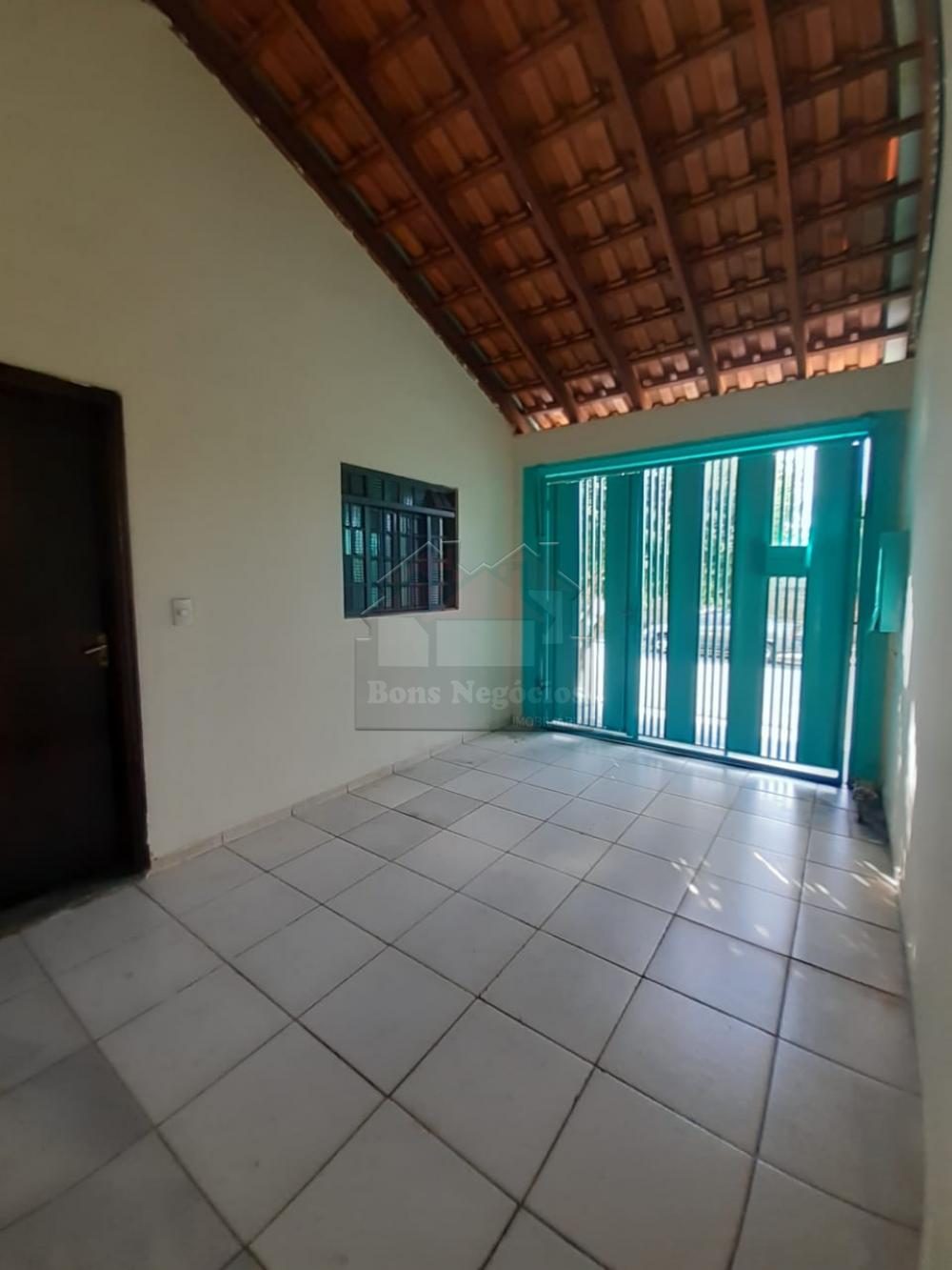 Alugar Casa / Padrão em Ribeirão Preto R$ 750,00 - Foto 3