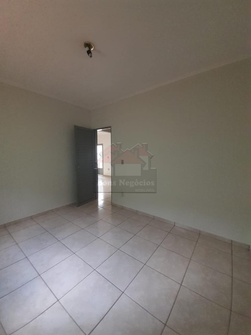 Alugar Casa / Padrão em Ribeirão Preto R$ 900,00 - Foto 7