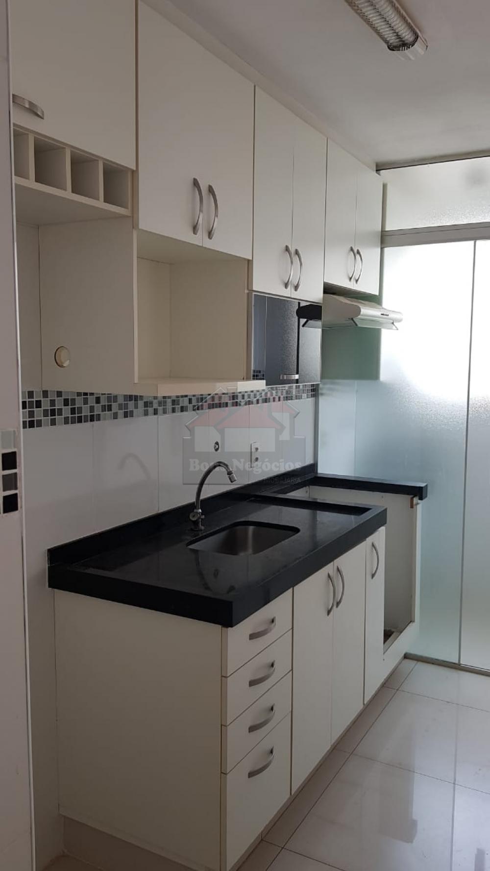 Alugar Apartamento / Padrão em Ribeirão Preto R$ 750,00 - Foto 18
