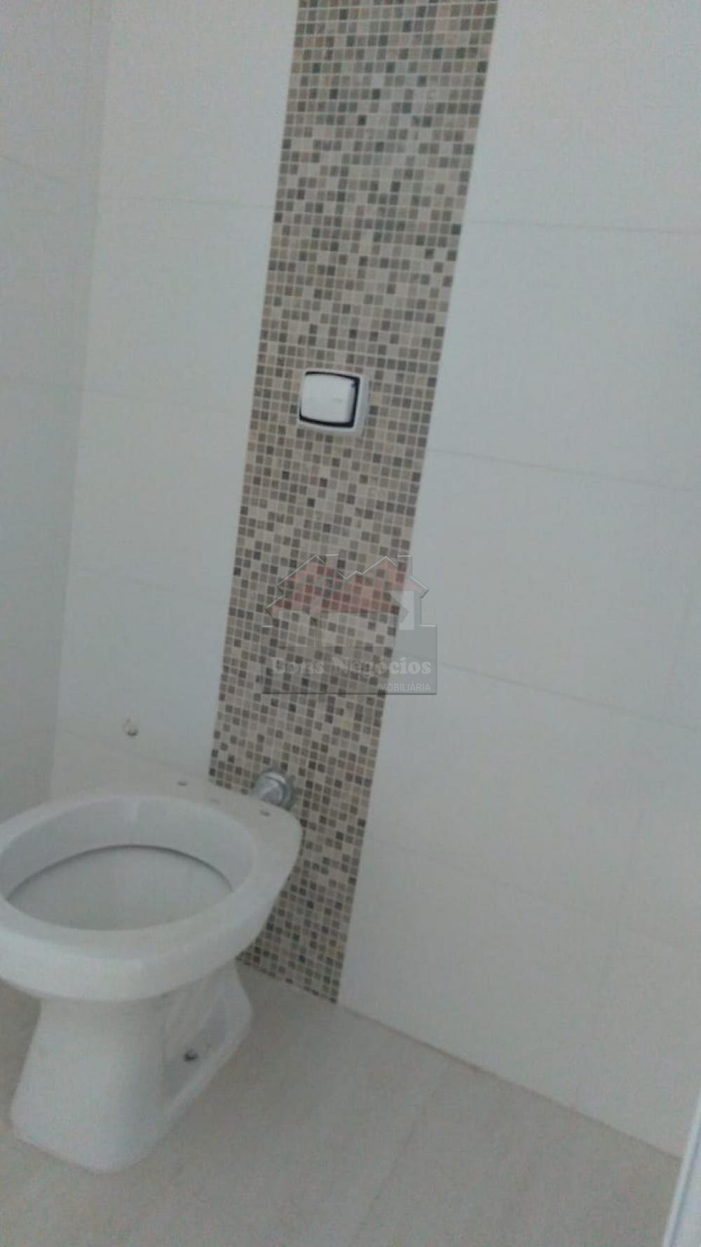 Alugar Comercial / Sala em Ribeirão Preto R$ 1.900,00 - Foto 8