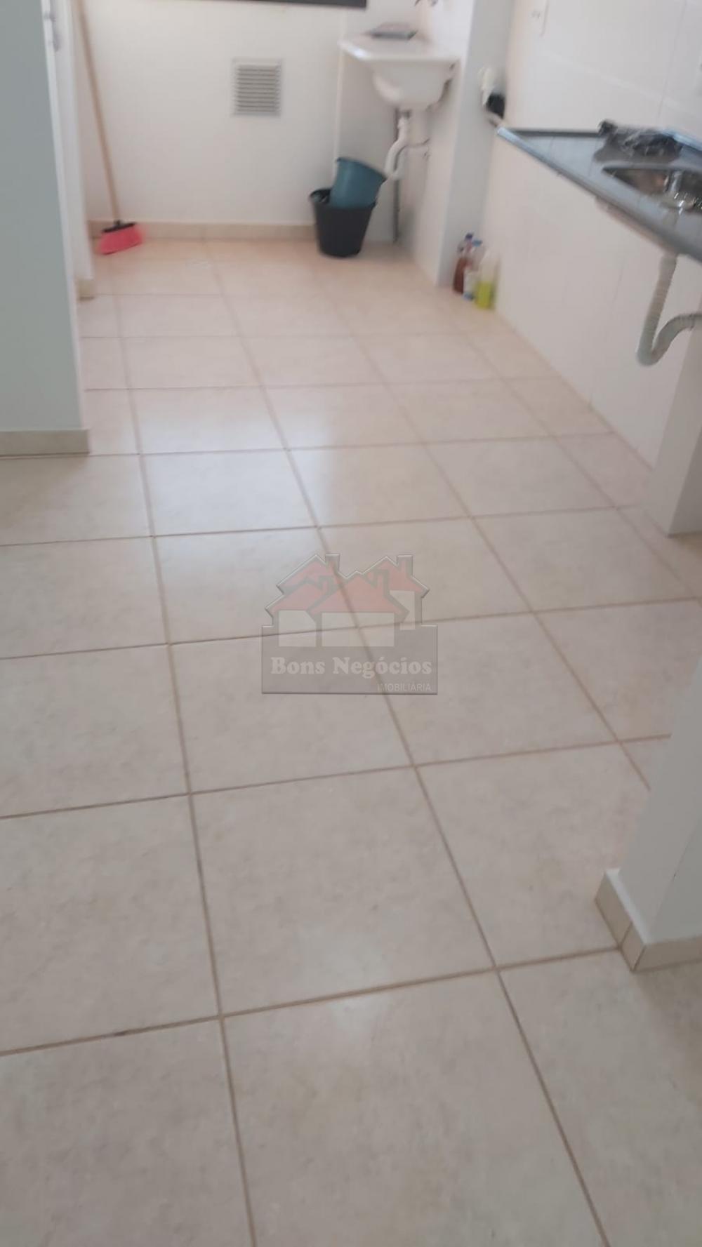 Alugar Apartamento / Padrão em Bonfim Paulista R$ 650,00 - Foto 9