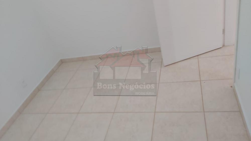 Alugar Apartamento / Padrão em Bonfim Paulista R$ 650,00 - Foto 8