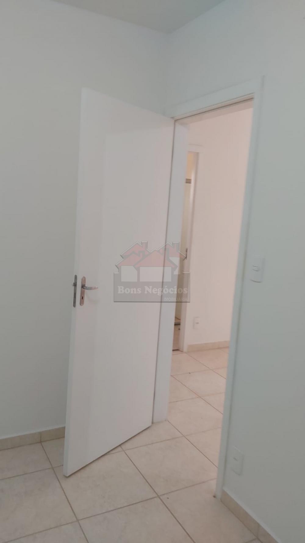 Alugar Apartamento / Padrão em Bonfim Paulista R$ 650,00 - Foto 6