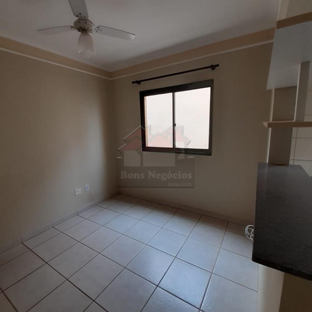 Alugar Apartamento / Padrão em Ribeirão Preto R$ 900,00 - Foto 13