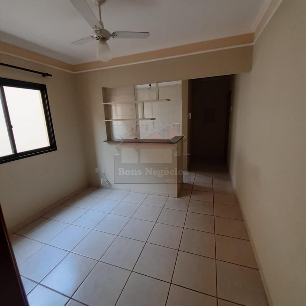 Alugar Apartamento / Padrão em Ribeirão Preto R$ 900,00 - Foto 12