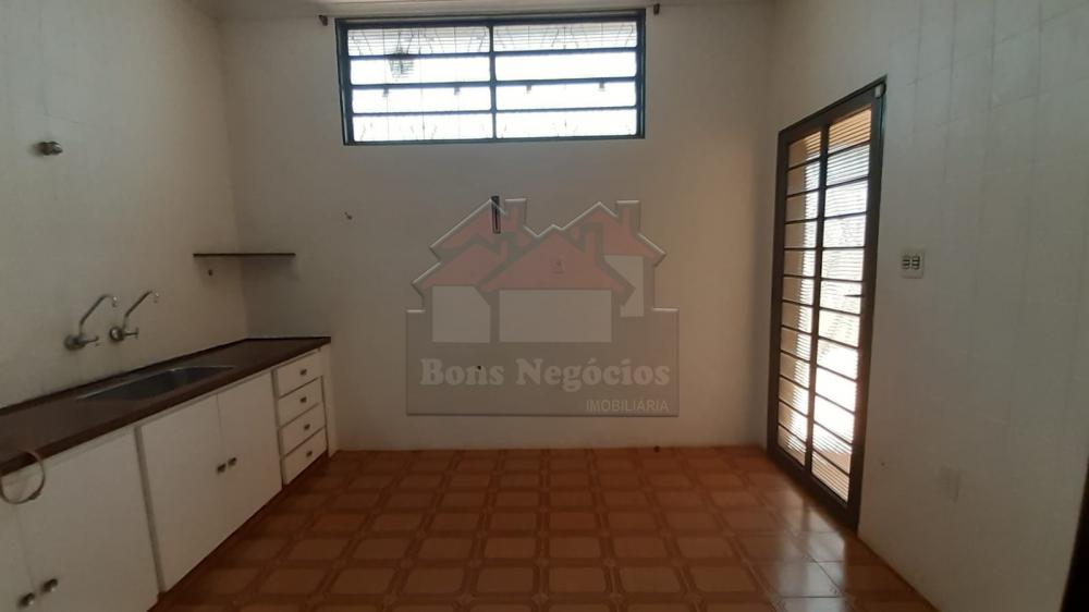 Comprar Casa / Padrão em Ribeirão Preto R$ 600.000,00 - Foto 3