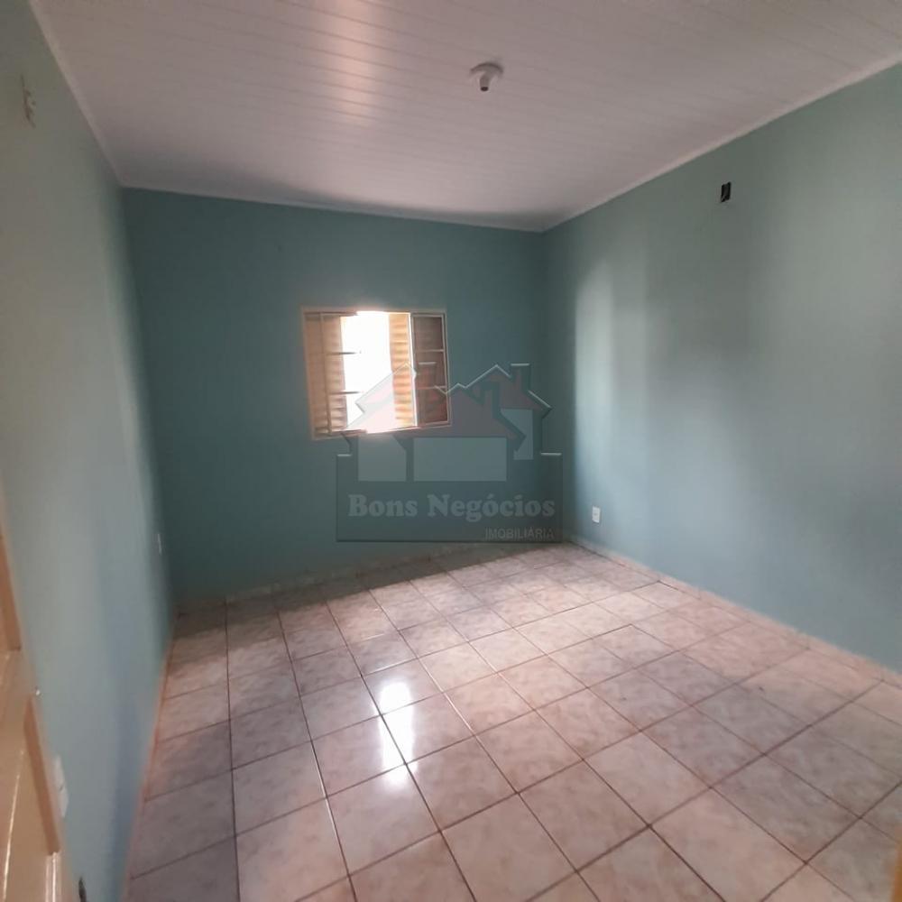 Alugar Casa / Padrão em Ribeirão Preto R$ 800,00 - Foto 6