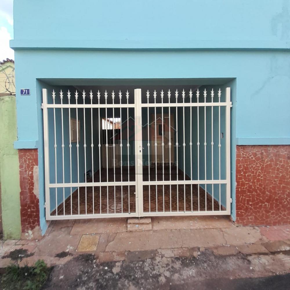 Alugar Casa / Padrão em Ribeirão Preto R$ 800,00 - Foto 2