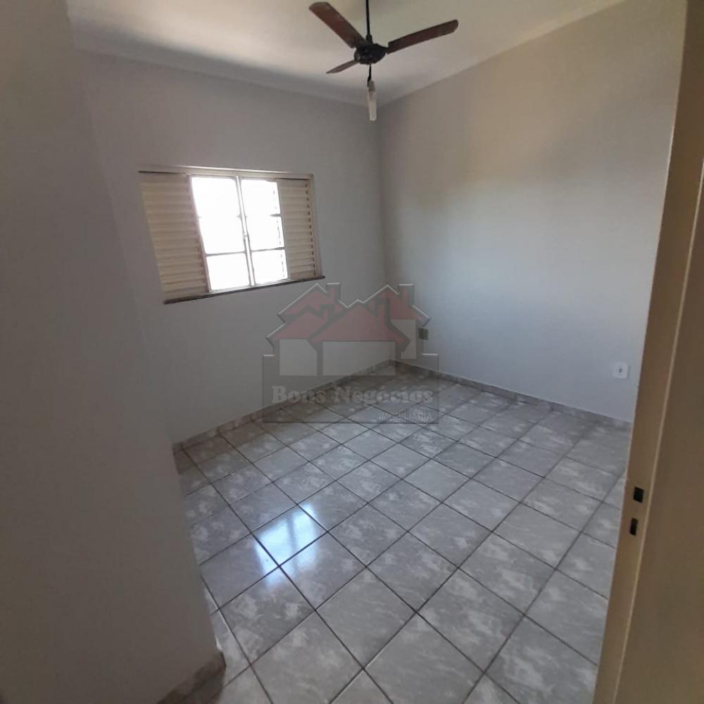 Alugar Apartamento / Padrão em Ribeirão Preto R$ 750,00 - Foto 4