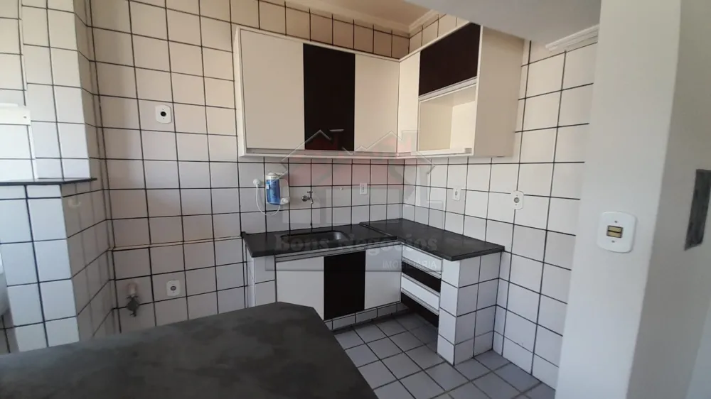 Alugar Apartamento / Padrão em Ribeirão Preto R$ 800,00 - Foto 9