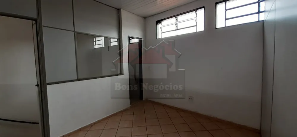 Alugar Comercial / Galpão em Ribeirão Preto R$ 4.000,00 - Foto 6