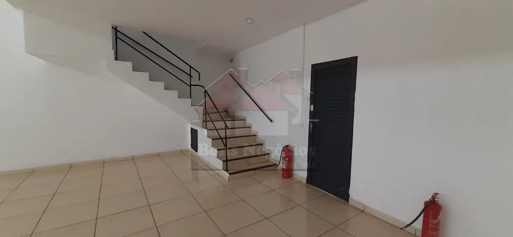 Alugar Comercial / Galpão em Ribeirão Preto R$ 4.000,00 - Foto 14