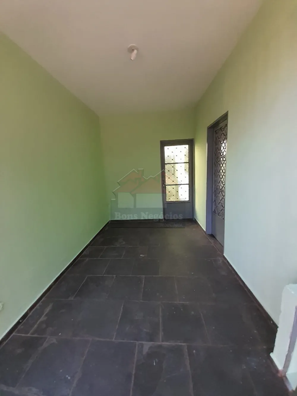 Alugar Casa / Padrão em Ribeirão Preto R$ 700,00 - Foto 8