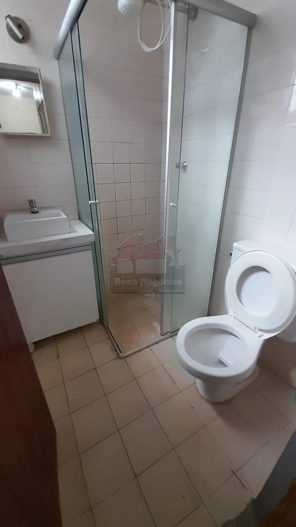 Alugar Apartamento / Padrão em Ribeirão Preto R$ 750,00 - Foto 11