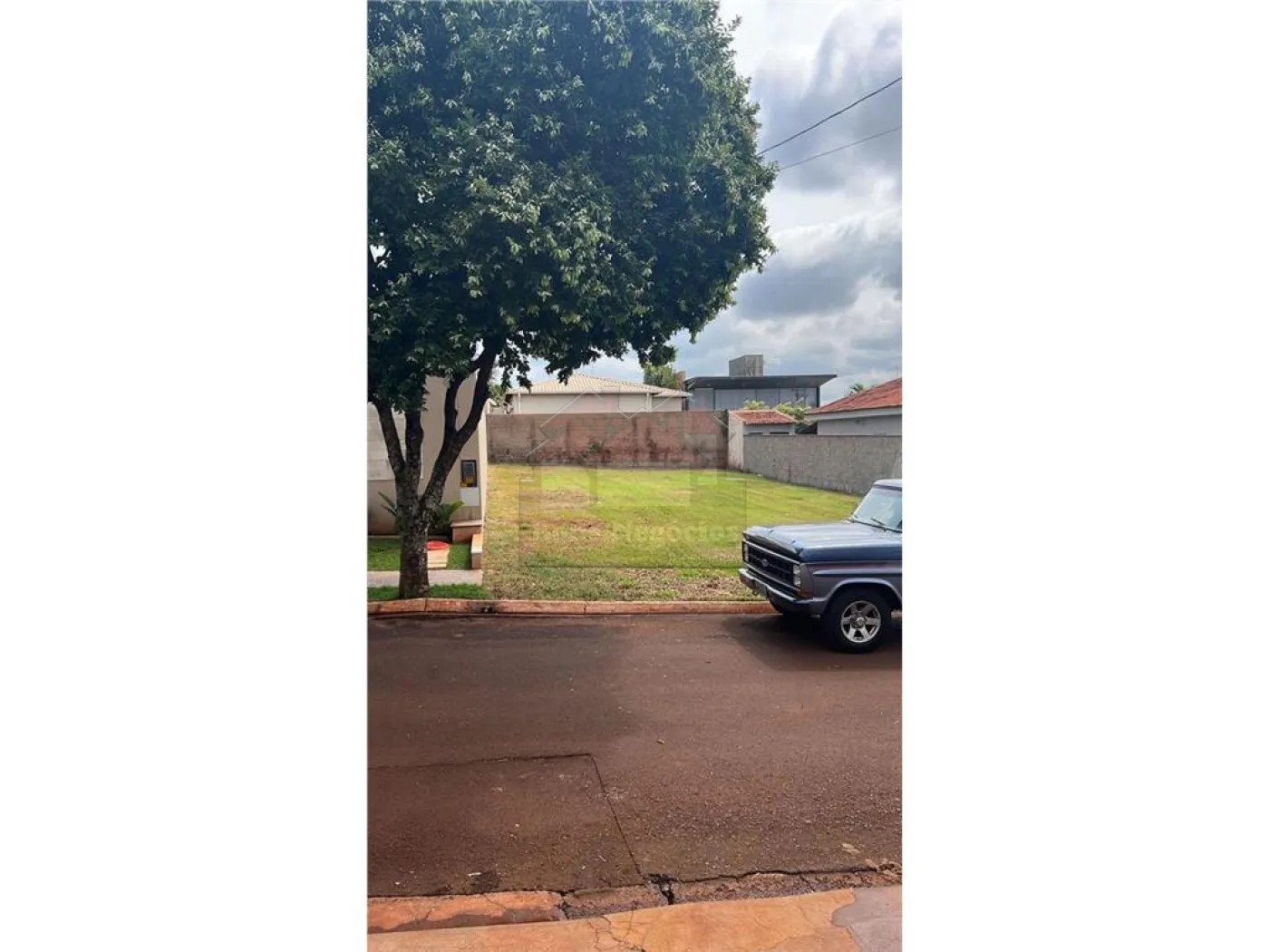 Comprar Terreno / Padrão em Cravinhos R$ 285.000,00 - Foto 4