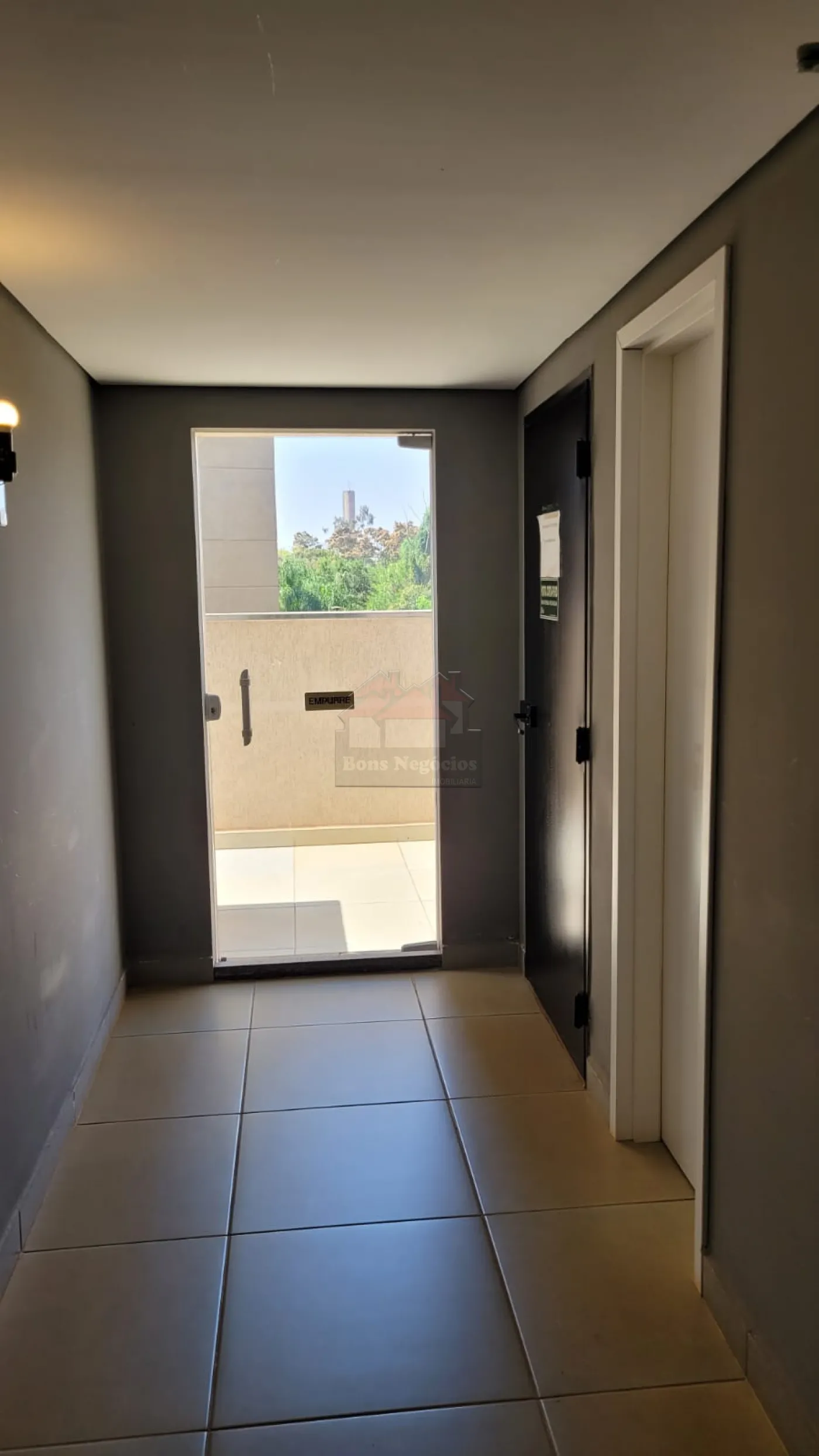 Alugar Apartamento / Aluguel em Ribeirão Preto R$ 1.400,00 - Foto 3