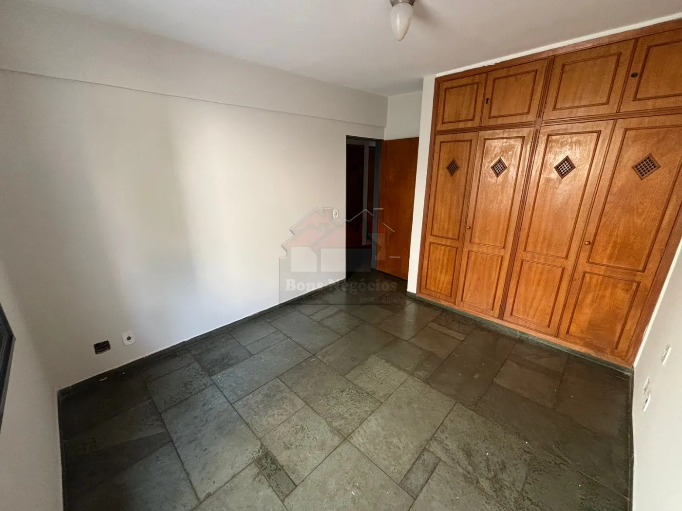 Alugar Apartamento / Aluguel em Ribeirão Preto R$ 1.350,00 - Foto 6