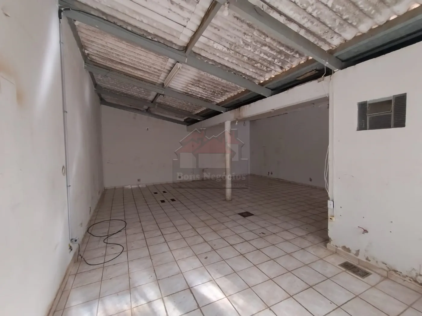 Alugar Comercial / Salão em Ribeirão Preto R$ 3.000,00 - Foto 3