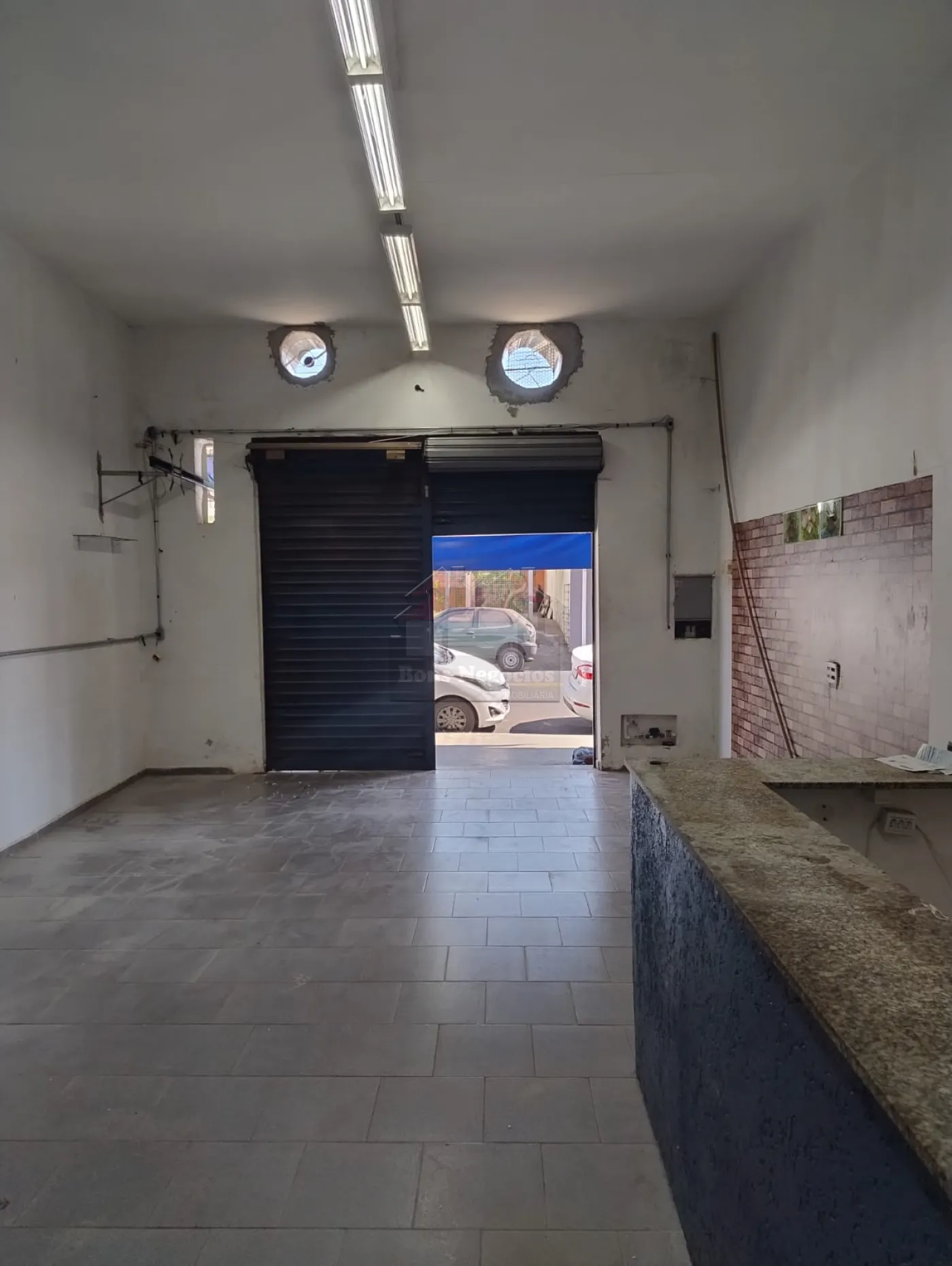 Alugar Comercial / Salão em Ribeirão Preto R$ 1.500,00 - Foto 4