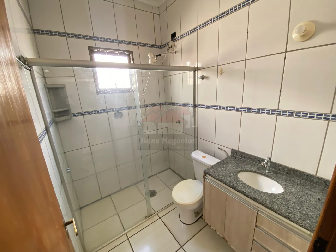 Alugar Casa / Padrão em Ribeirão Preto R$ 1.500,00 - Foto 9