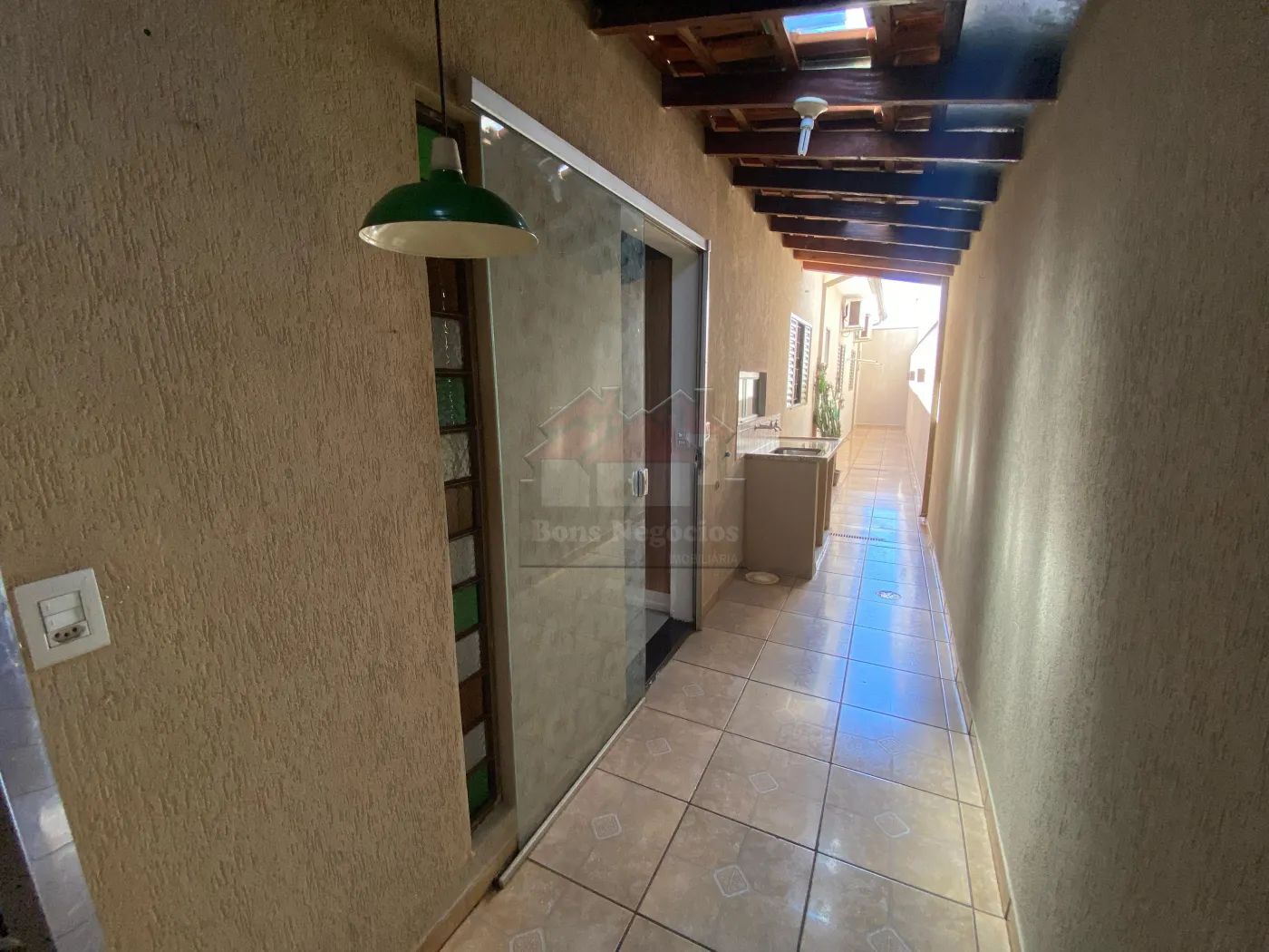 Alugar Casa / Padrão em Ribeirão Preto R$ 1.500,00 - Foto 15