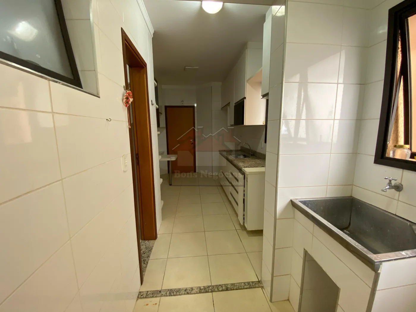 Alugar Apartamento / Padrão em Ribeirão Preto R$ 3.300,00 - Foto 23