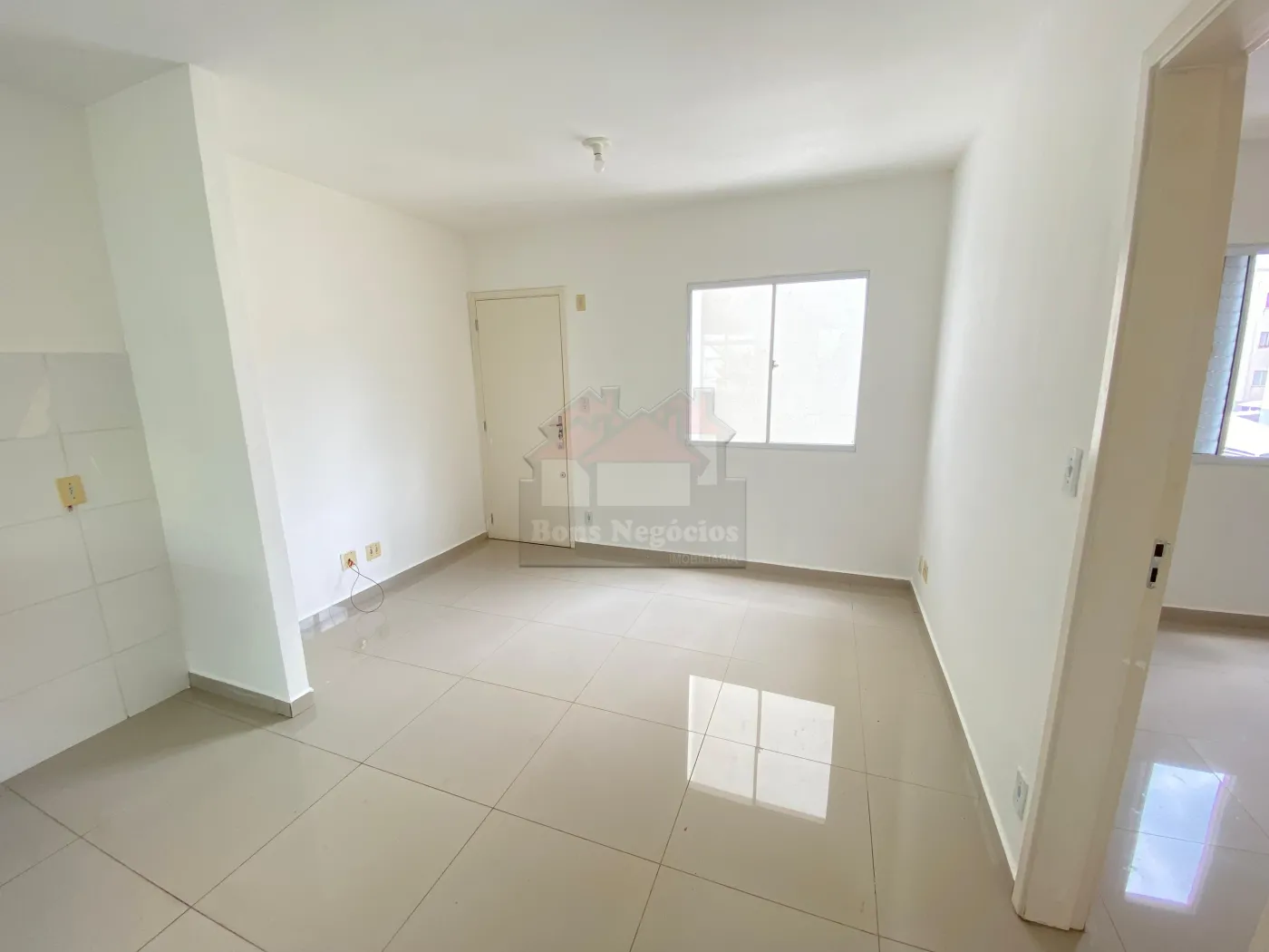 Alugar Apartamento / Padrão em Ribeirão Preto R$ 1.000,00 - Foto 2