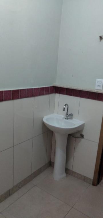 Alugar Casa / Padrão em Ribeirão Preto R$ 1.100,00 - Foto 19