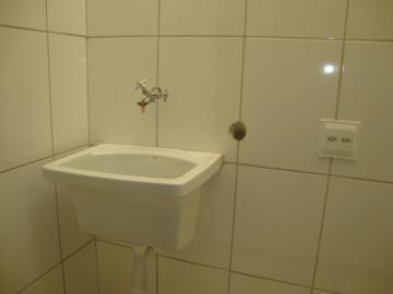 Alugar Casa / Kitnet em Ribeirão Preto R$ 550,00 - Foto 5