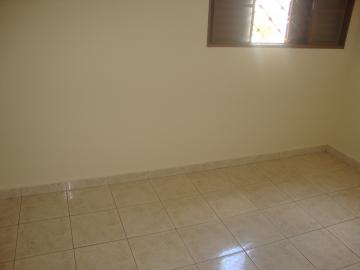 Alugar Apartamento / Padrão sem Condomínio em Bonfim Paulista R$ 1.100,00 - Foto 14