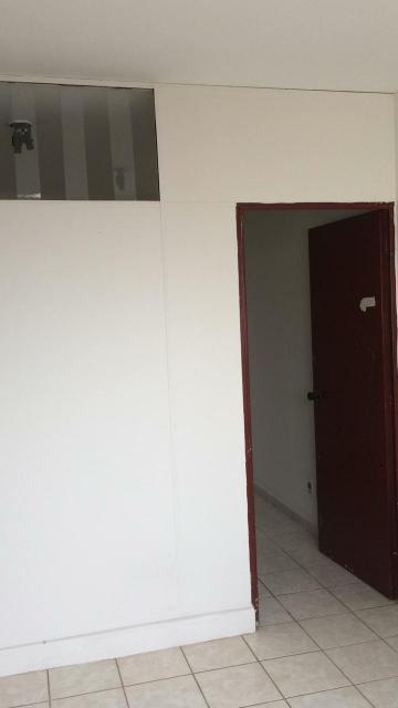 Alugar Apartamento / Kitchnet em Ribeirão Preto R$ 350,00 - Foto 4