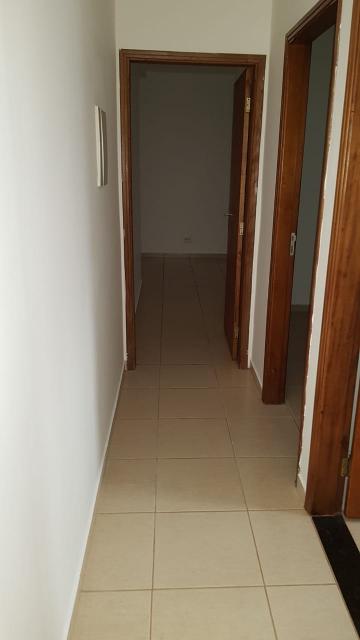 Alugar Apartamento / Padrão sem Condomínio em Ribeirão Preto R$ 900,00 - Foto 7