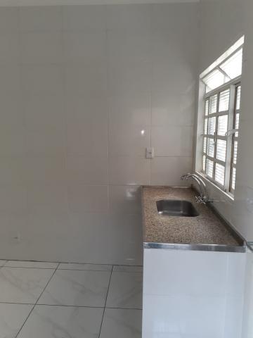 Alugar Casa / Padrão em Ribeirão Preto R$ 850,00 - Foto 7