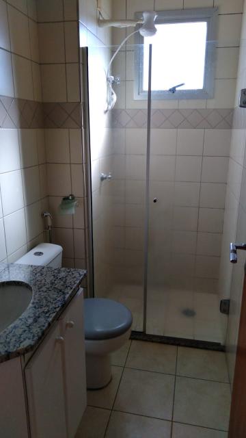 Alugar Apartamento / Padrão em Ribeirão Preto R$ 900,00 - Foto 12