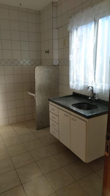 Alugar Apartamento / Padrão em Ribeirão Preto R$ 900,00 - Foto 13