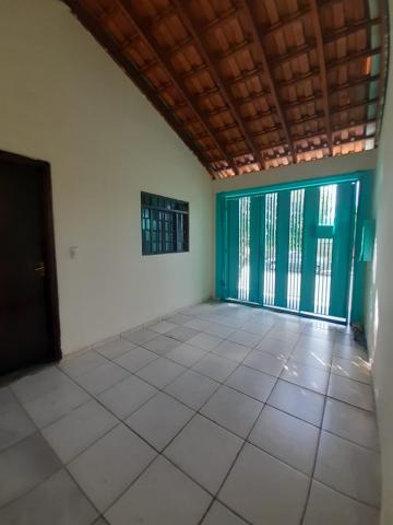 Alugar Casa / Padrão em Ribeirão Preto R$ 750,00 - Foto 3