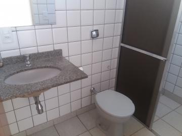 Alugar Apartamento / Kitchnet em Ribeirão Preto R$ 650,00 - Foto 6