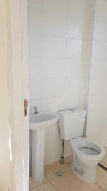 Alugar Apartamento / Padrão em Ribeirão Preto R$ 500,00 - Foto 9