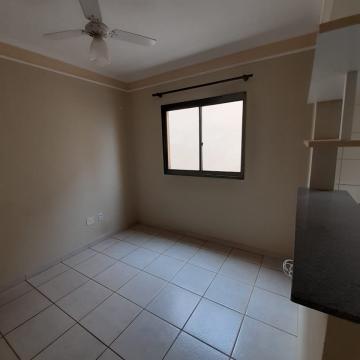 Alugar Apartamento / Padrão em Ribeirão Preto R$ 900,00 - Foto 13